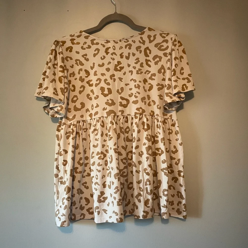 Entro Cheetah Animal Print Babydoll Top - Tan/Cream